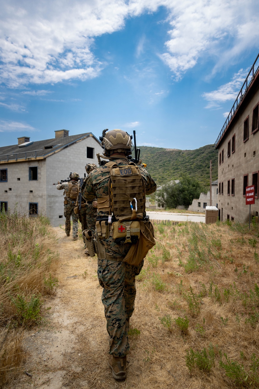 2nd Battalion, 4th Marine Regiment Marines enhance skills with EOTG raid leaders course