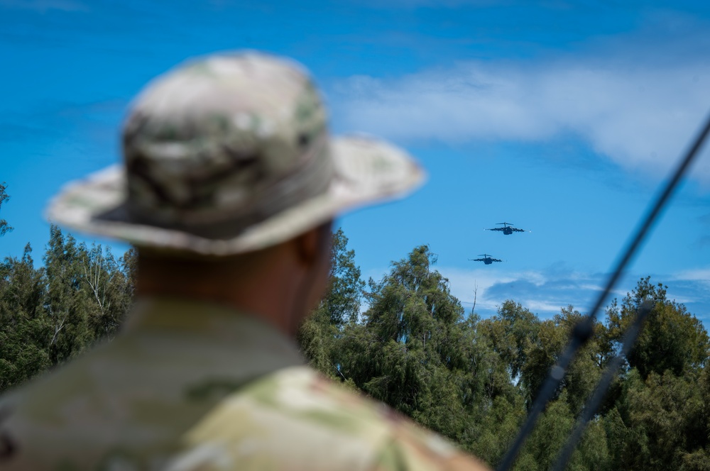 204th and 535th Airlift Squadrons Conduct Airdrop Training