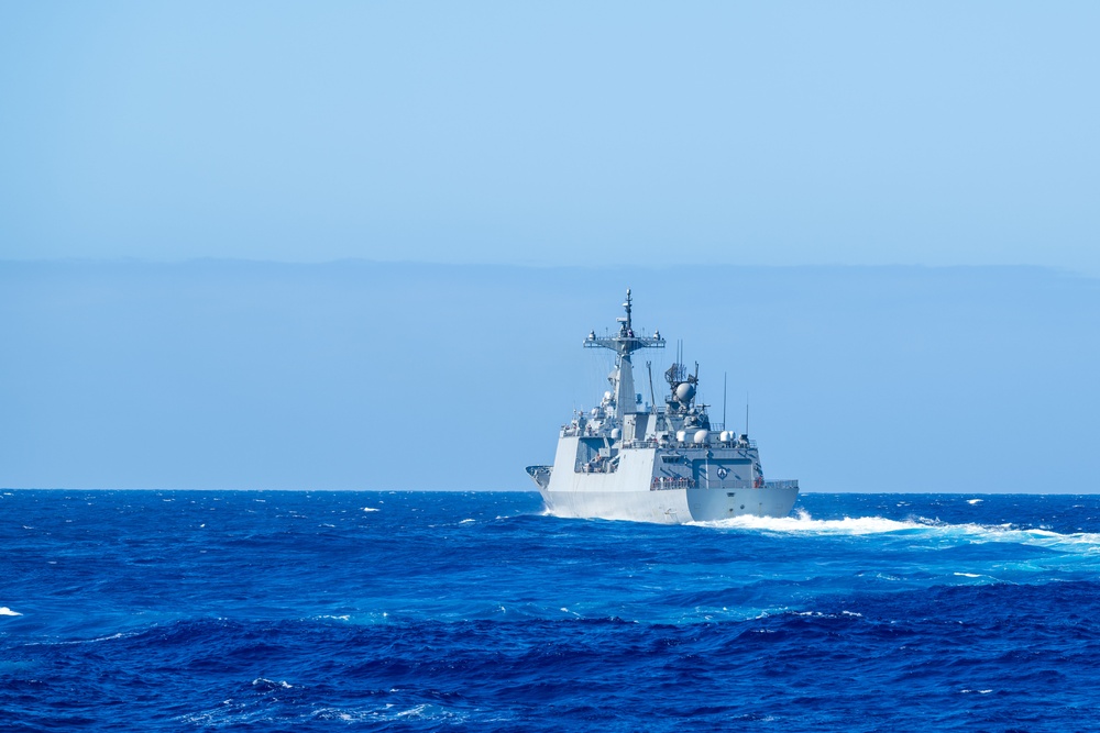 Replenishment At Sea with Republic of KOKS Chungmugong Yi Sun-sin