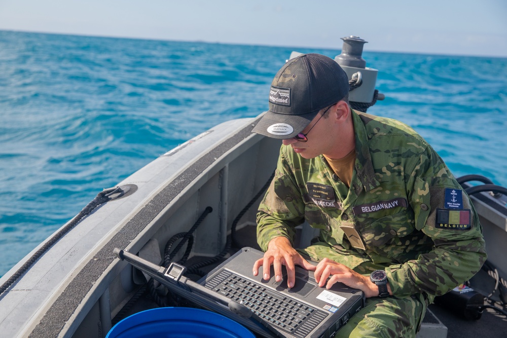 Belgian Navy partners with U.S., conducting sonar mine countermeasure drill during RIMPAC 24