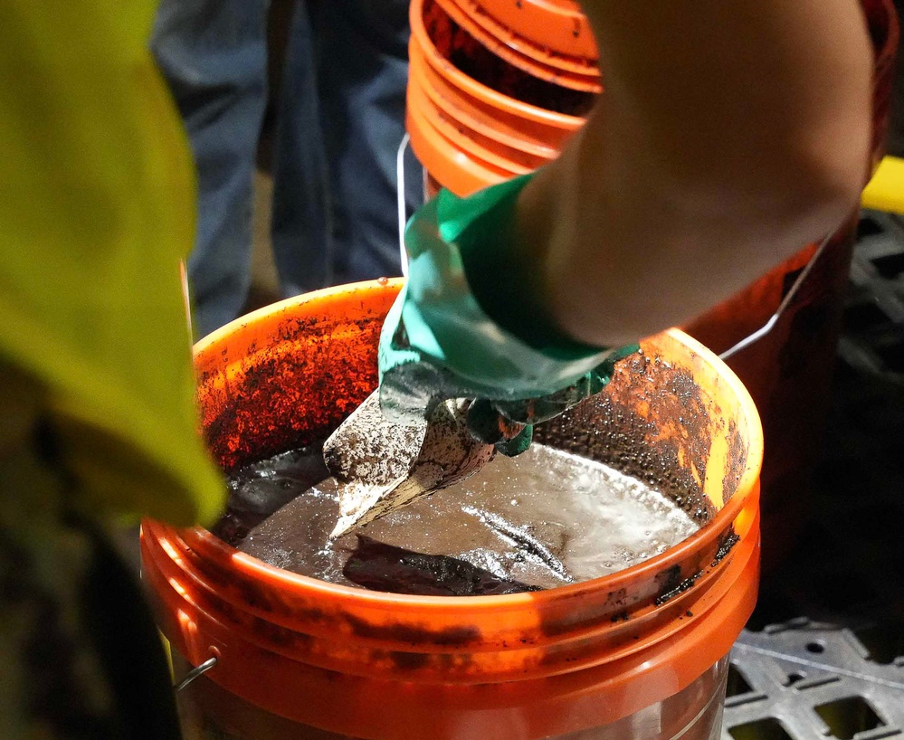 NCTF-RH Removes Sludge from Tank 7