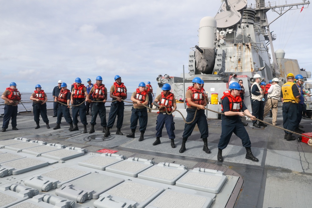 DVIDS - Images - Sailors aboard the USS Howard conduct a replenishment ...