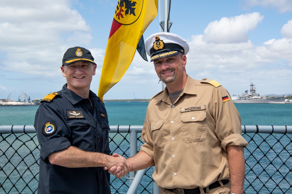 DVIDS - Images - New Zealand Navy Maritime Component Commander visits ...