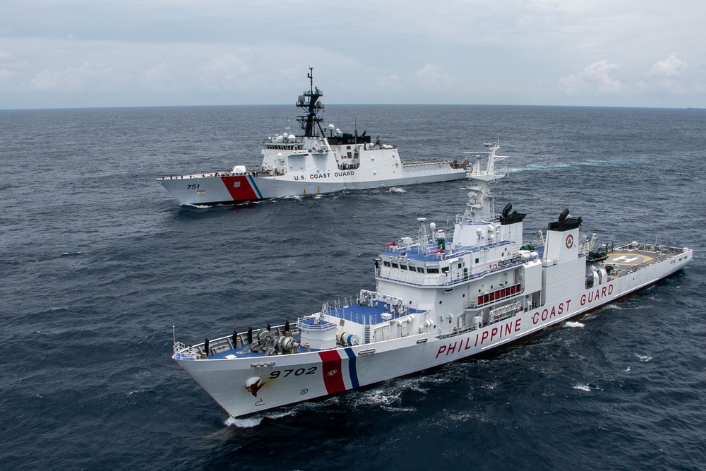 U.S. and Philippine Coast Guard Bilateral SAREX