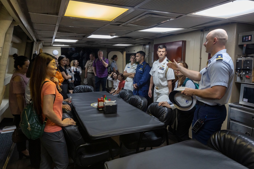 USCGC Waesche hosts ship tour in Vietnam
