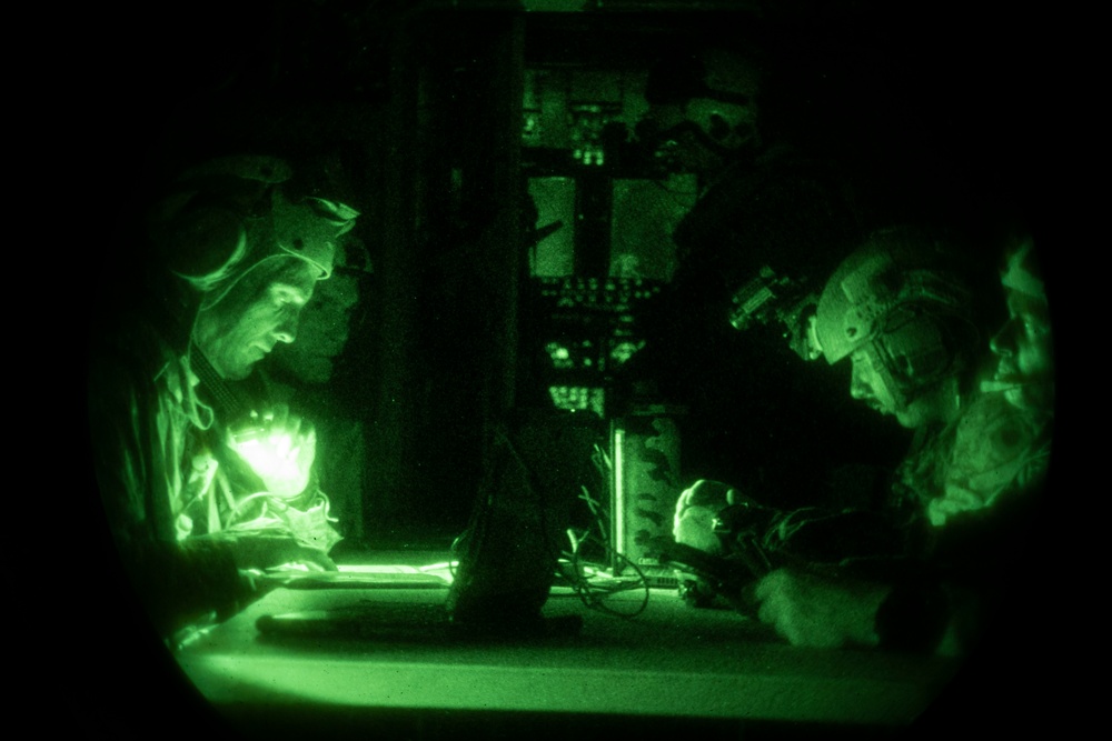 MRF-D 24.3 Marines conduct aerial command and control from MV-22B Osprey during Exercise Predator’s Run 24