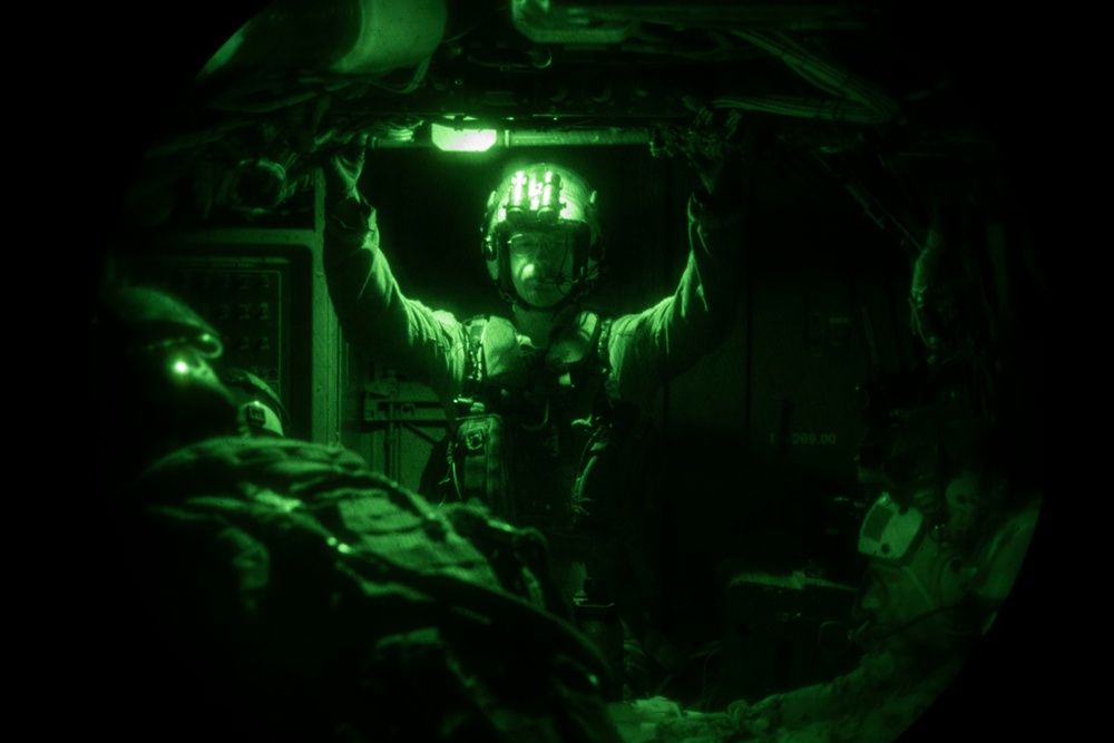 MRF-D 24.3 Marines conduct aerial command and control from MV-22B Osprey during Exercise Predator’s Run 24