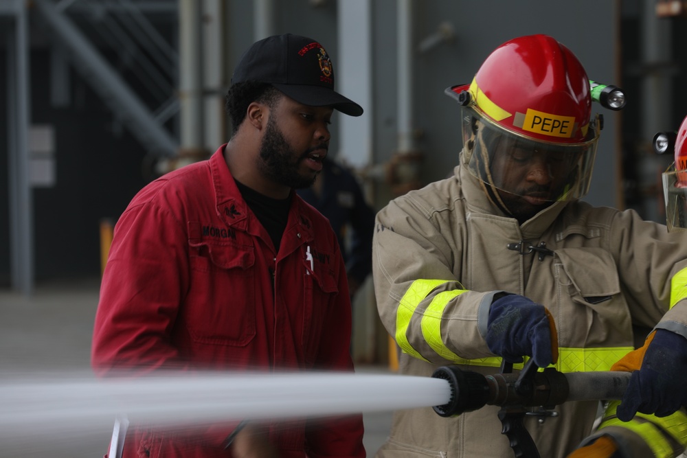 USS Lewis B. Puller Conducts Damage Control Training in U.S. 5th Fleet AOO