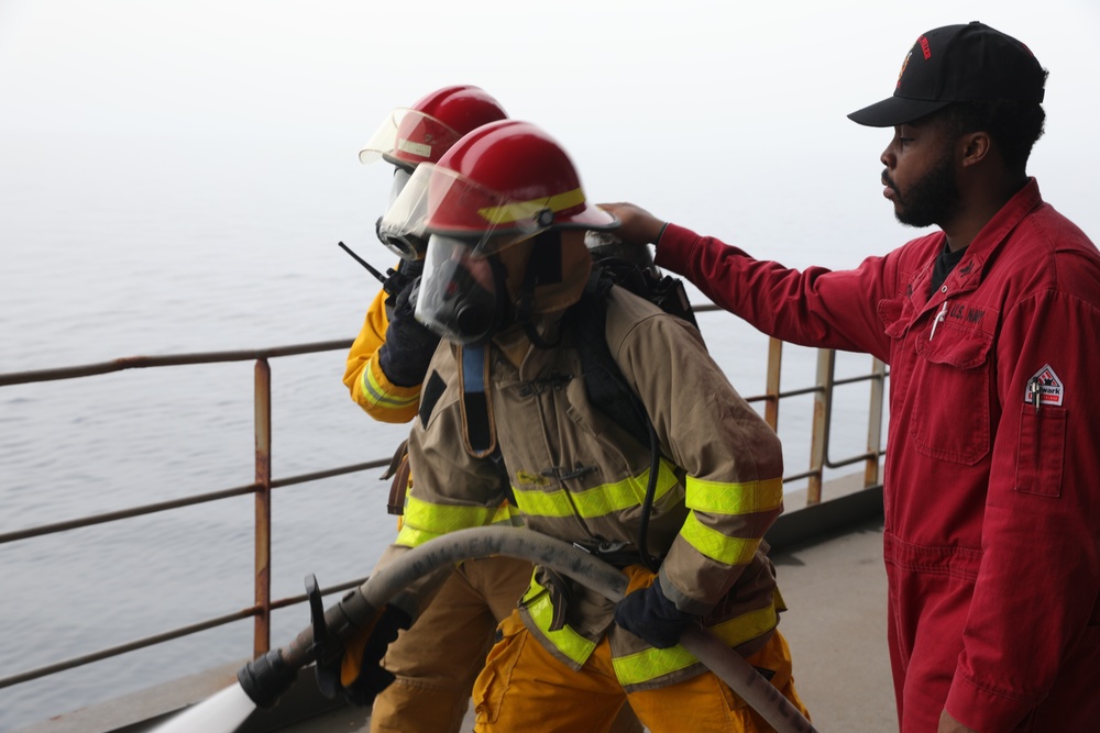 USS Lewis B. Puller Conducts Damage Control Training in U.S. 5th Fleet AOO