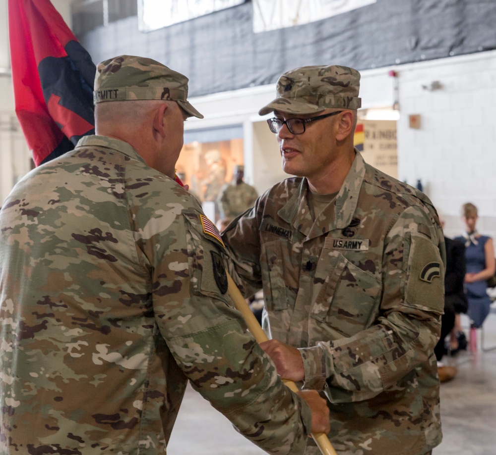 42nd ID’s Headquarters and Headquarters Battalion welcomes new commander during change of command ceremony