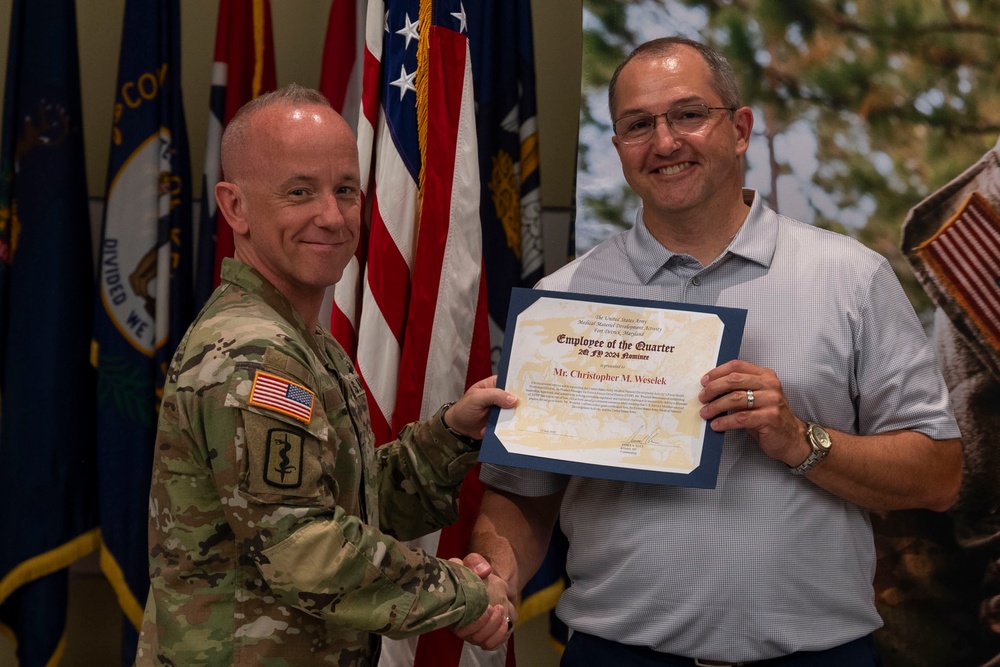 USAMMDA team gathers for command town hall, awards presentation