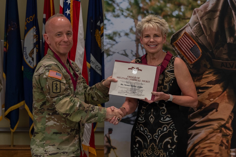 USAMMDA team gathers for command town hall, awards presentation