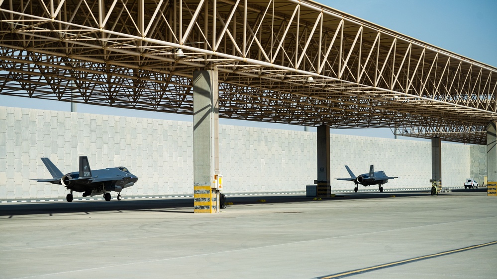 Italian Air Force F-35s arrive in CENTCOM