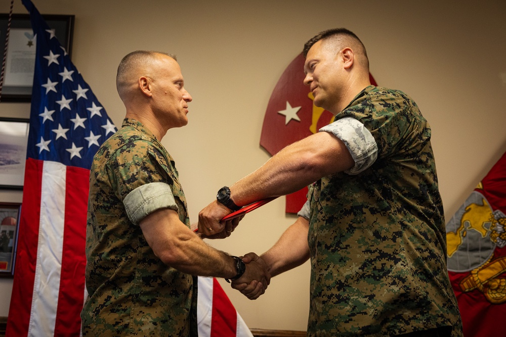 Lt. Col. Hardenburgh Receives MSM and Farewell