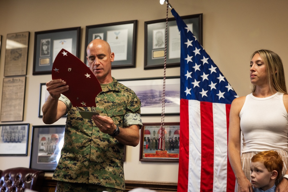 Lt. Col. Hardenburgh Receives MSM and Farewell