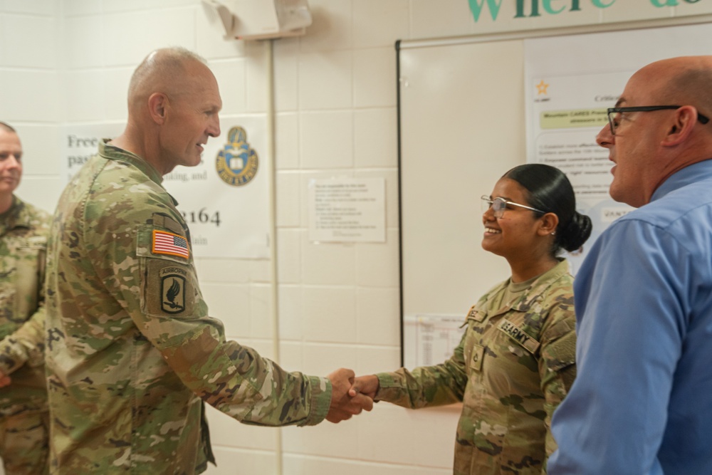 DVIDS - Images - Chief of Staff of the Army visits Fort Drum [Image 1 ...