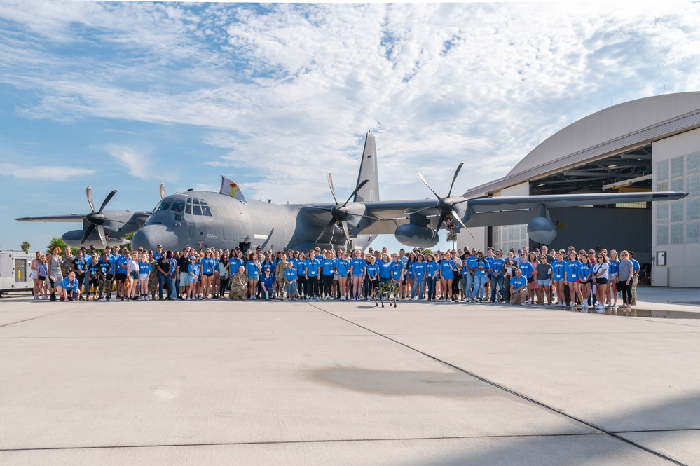 'Fly Like a Girl': Inspiring the next generation of female pilots