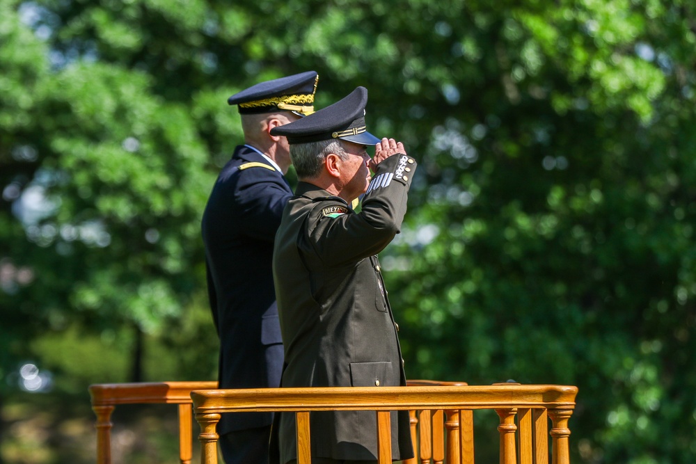 Commander of the Mexican Army Full Honor Arrival Ceremony