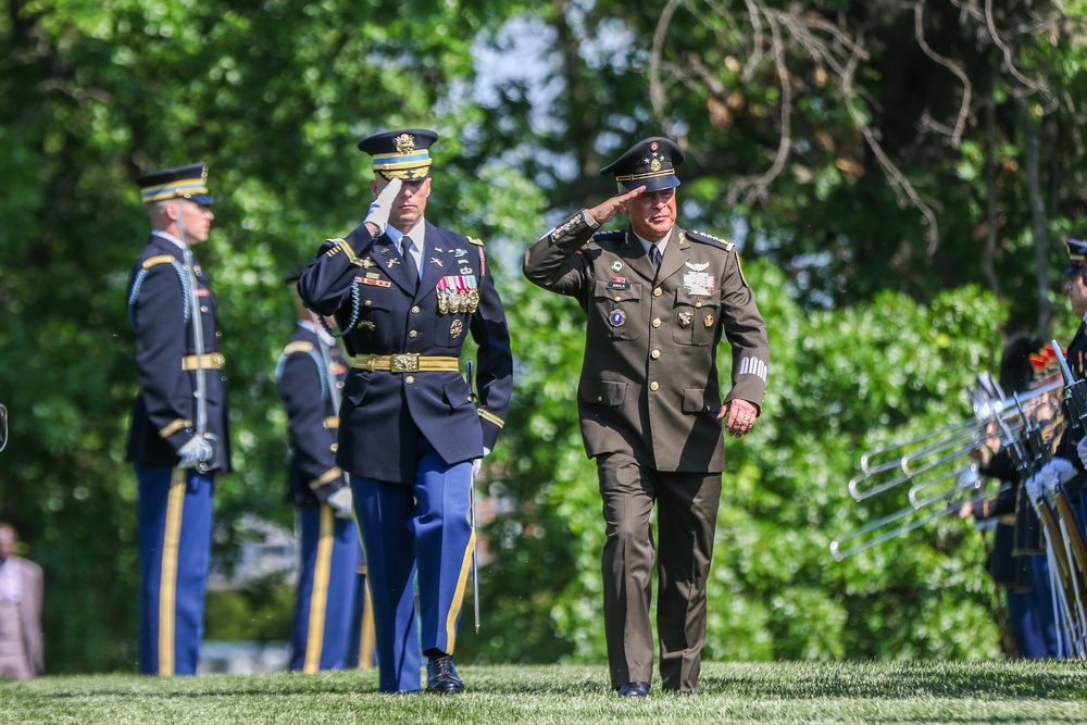 Commander of the Mexican Army Full Honor Arrival Ceremony