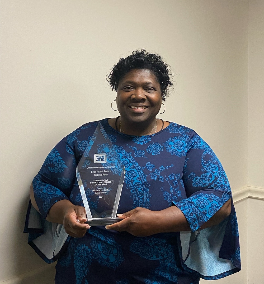 Miranda Griffin awarded SAD Administrative Contracting Officer  of the Year 2023