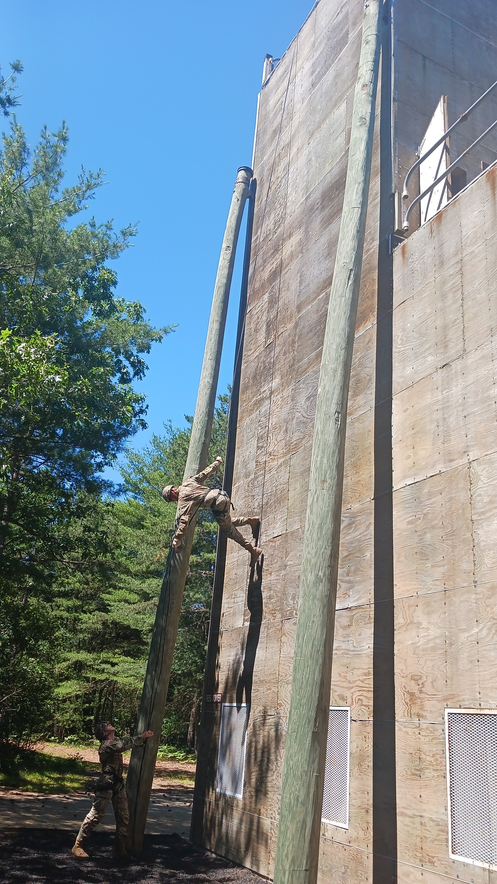 Massachusetts engingeers prepare for Sapper Leaders Course