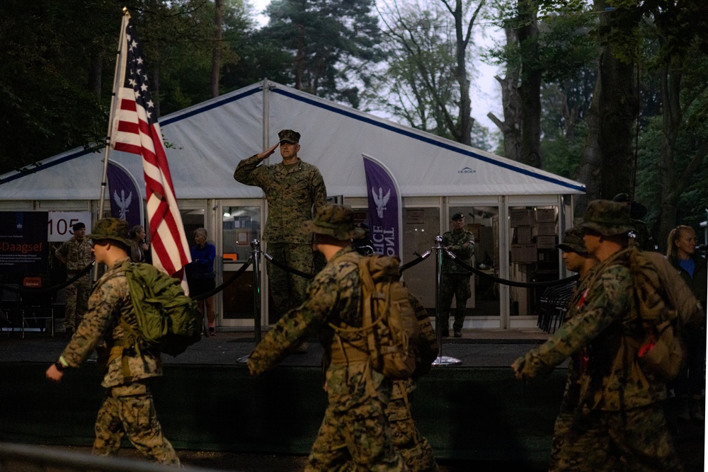 Nijmegen March: V Corps Soldiers Day 2