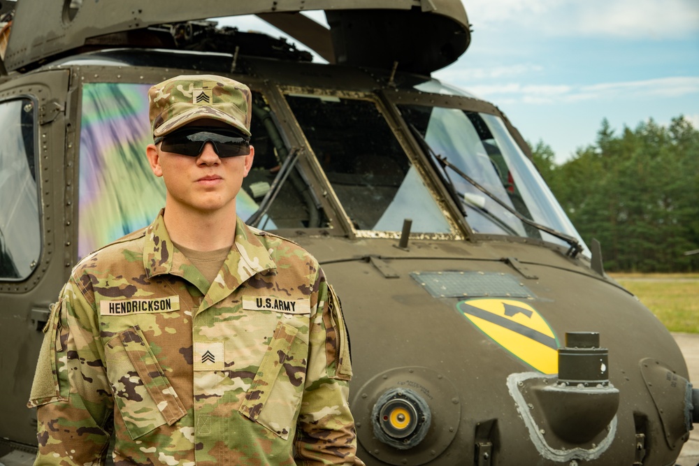 1st Cavalry Division Black Hawk Flight Celebrates Reenlistments and Trains Pilot