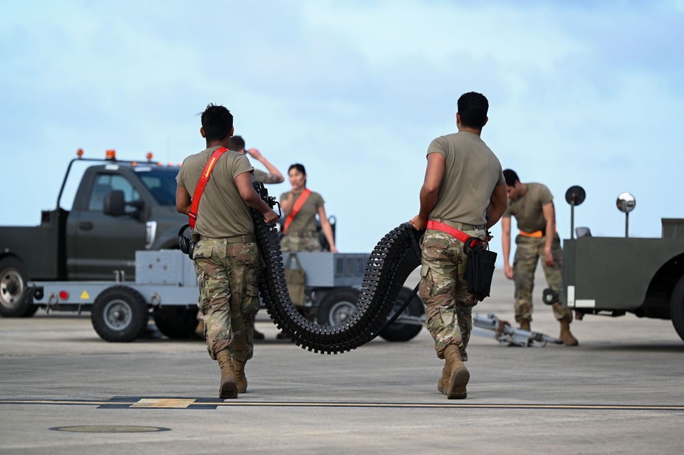 60th FS conducts weapons load at Eglin AFB