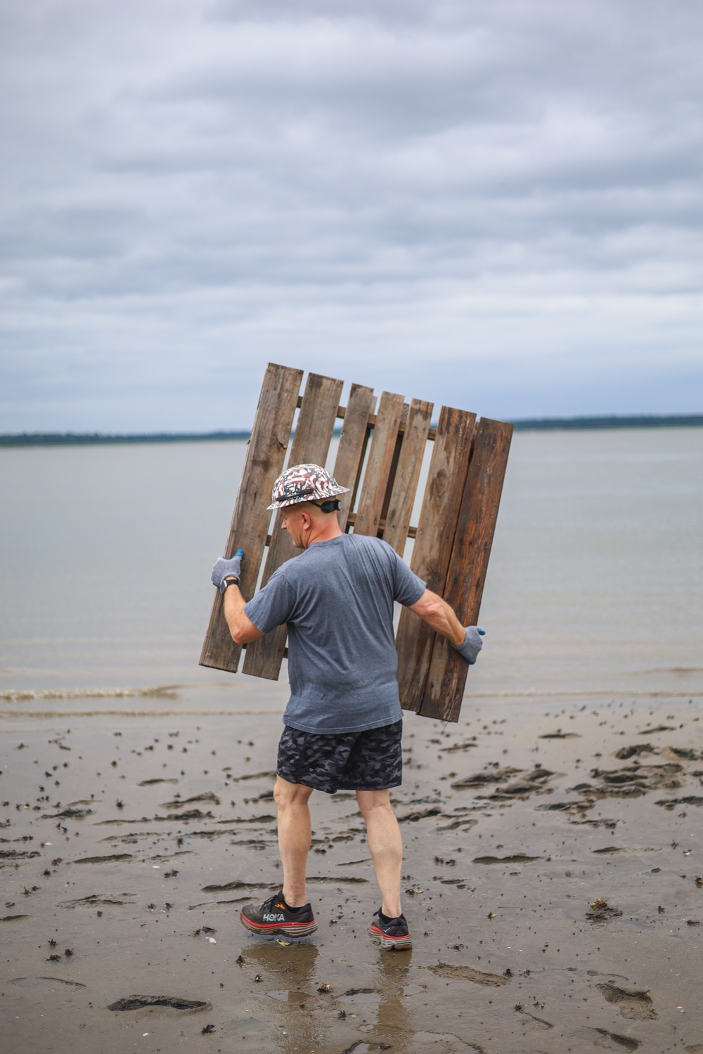 Oyster Reef Castle Build on Laurel Bay