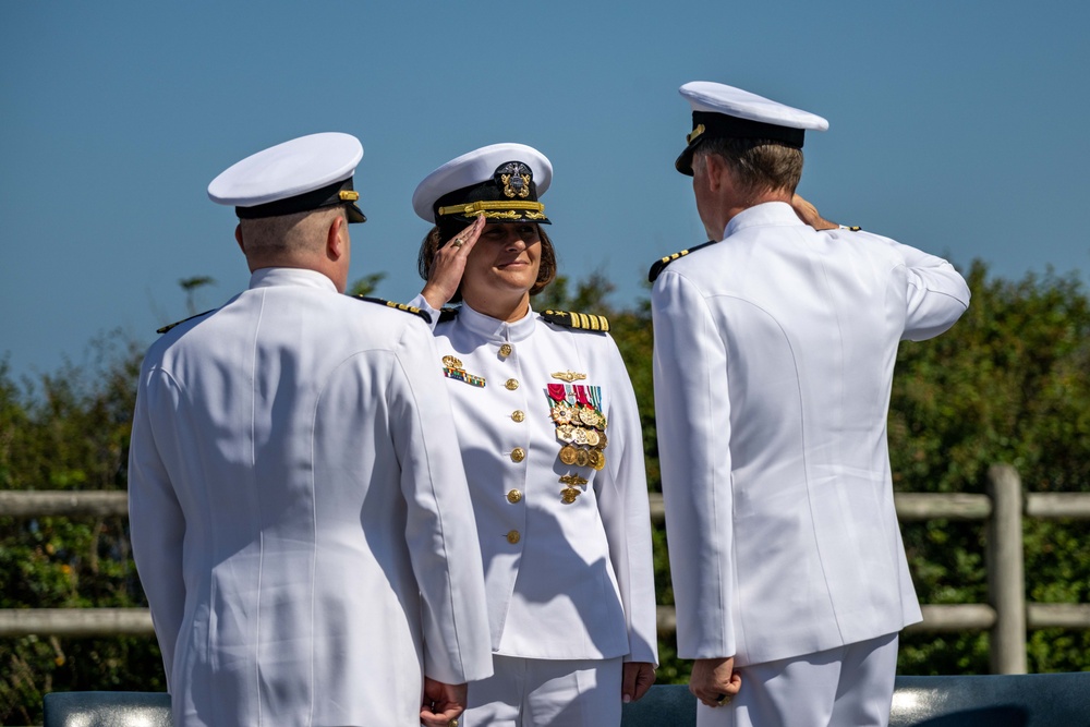 Theater Undersea Surveillance Command Pacific Holds Change of Command Ceremony