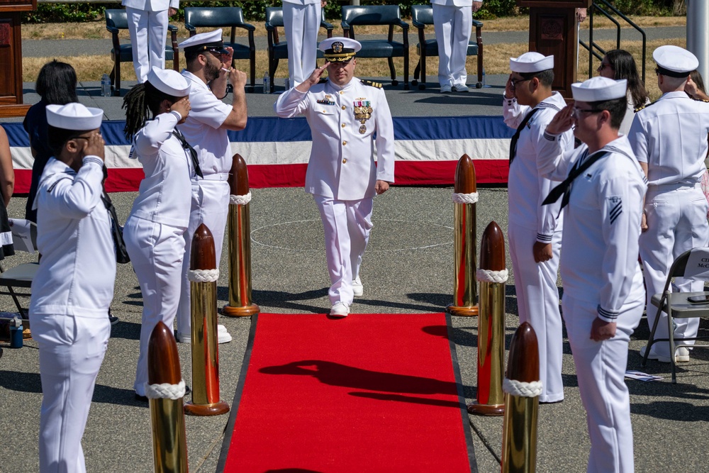 Theater Undersea Surveillance Command Pacific Holds Change of Command Ceremony