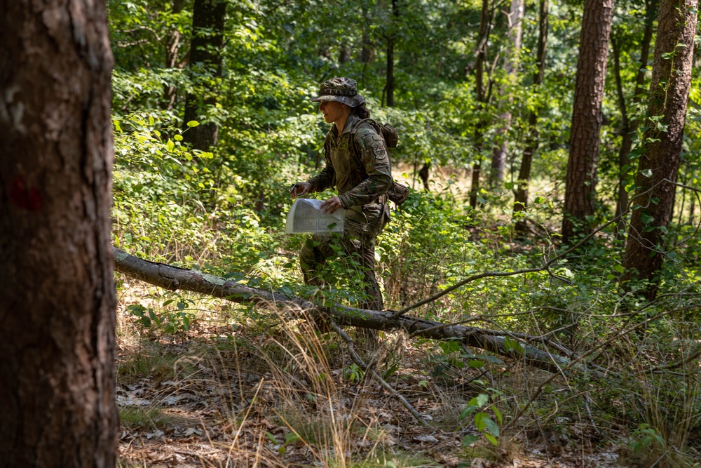 Maj. Mandy Kannapel looks for her next point