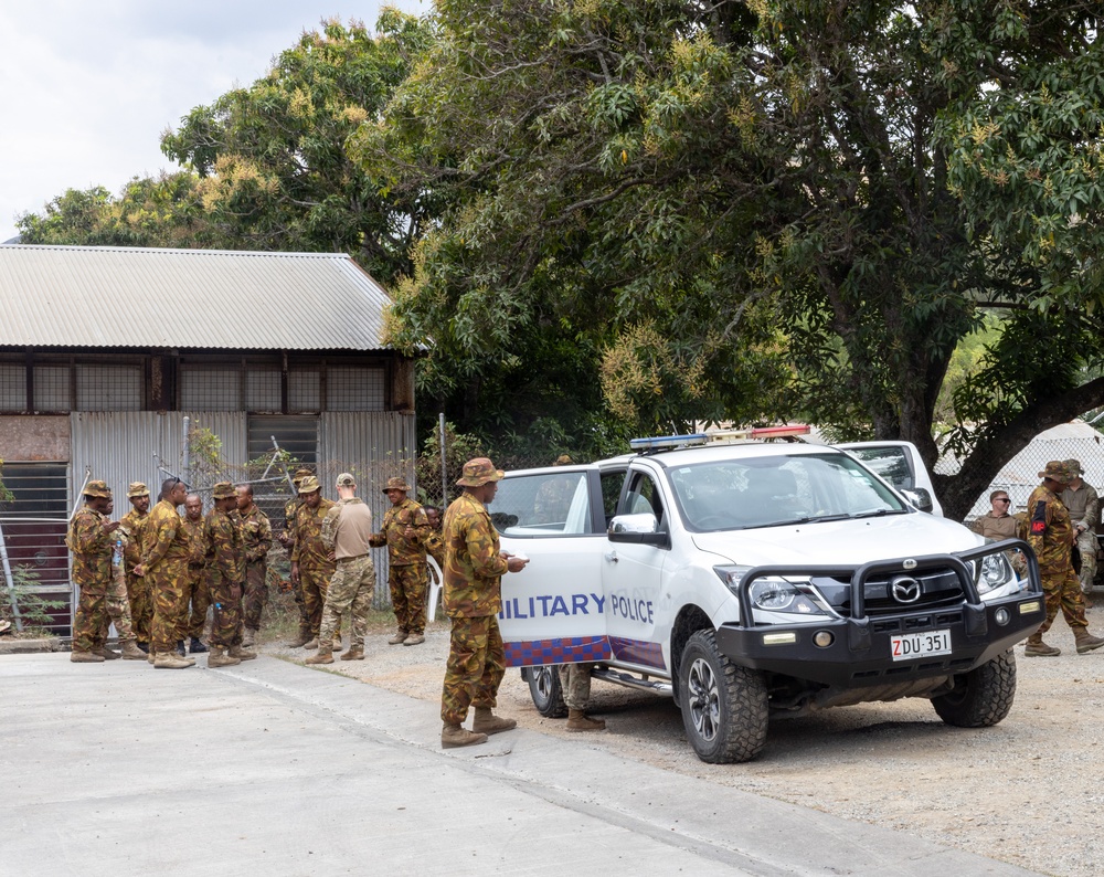 8th MPs conduct law enforcement training with PNGDF