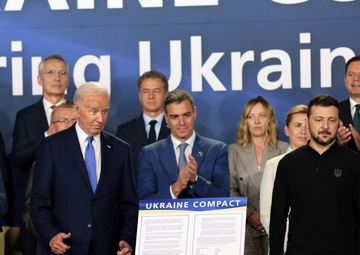 Presidents Unite Over Ukraine Compact