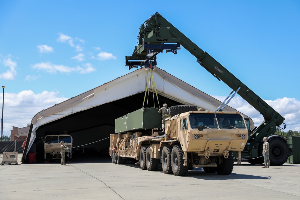 US Army's Hypersonic Weapon Battery Joins Resolute Hunter Exercise, Marking Army First