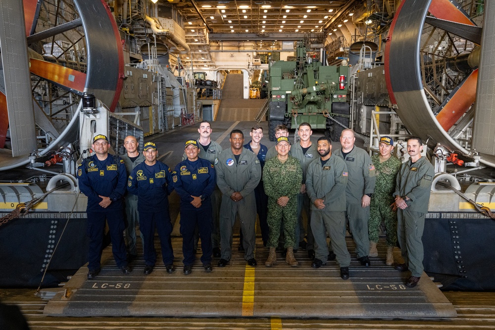 Assault Craft Unit 5 meets Caribbean Naval Forces