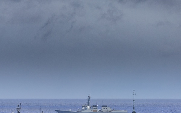 FS Bretagne (D655), INS Shivalik (F47) and ROKS Yulgok Yi I (DDG-992) during RIMPAC 2024