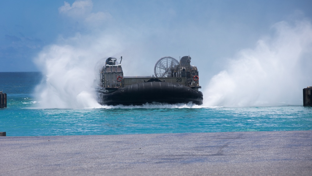 31st MEU Patrol onload