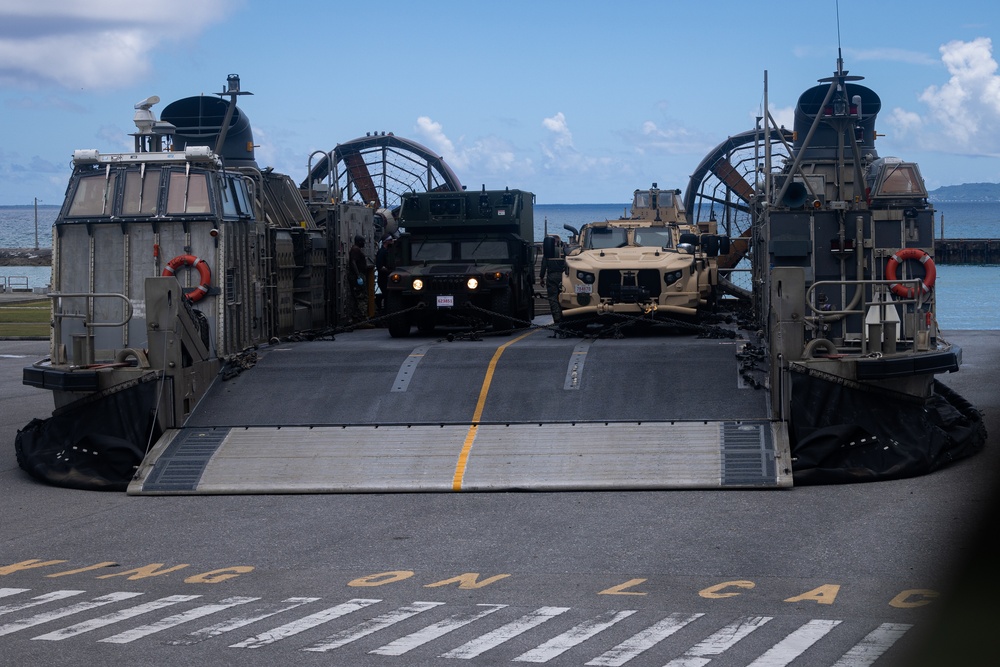 31st MEU Patrol onload