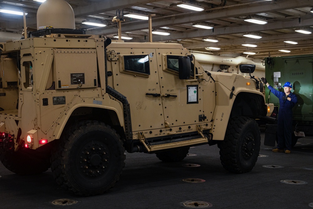 31st MEU Patrol onload