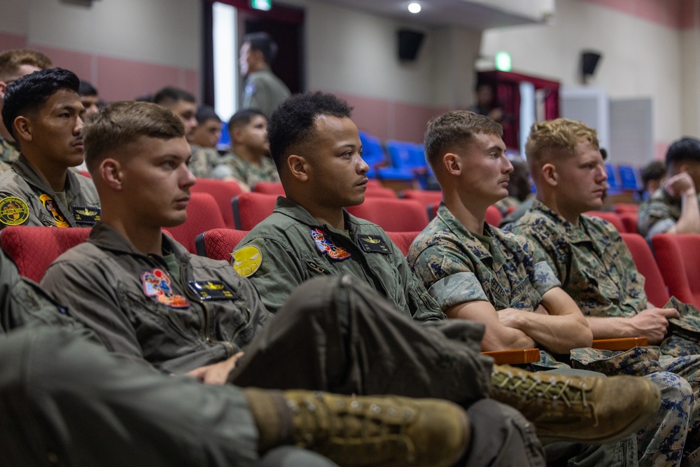 Next in the Chute | U.S. Marines and Airmen Attend Welcome Brief for South Korea Detachment