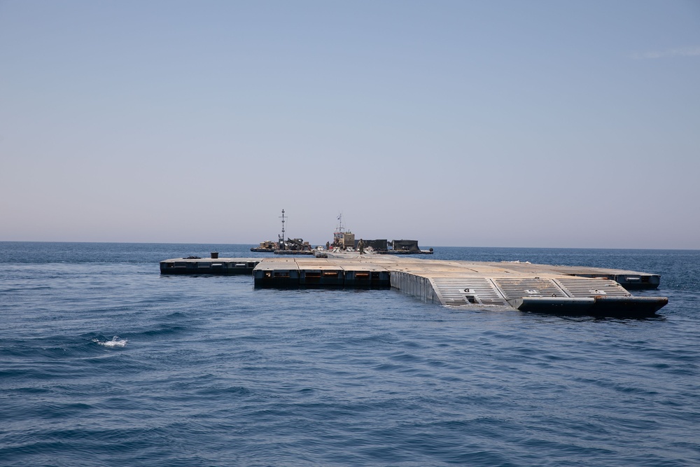 JLOTS Trident Pier Emplacement to Support Humanitarian Aid