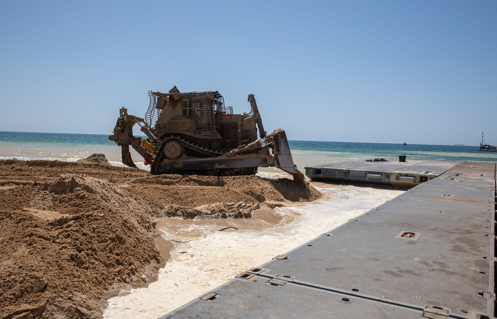 JLOTS Trident Pier Emplacement to Support Humanitarian Aid