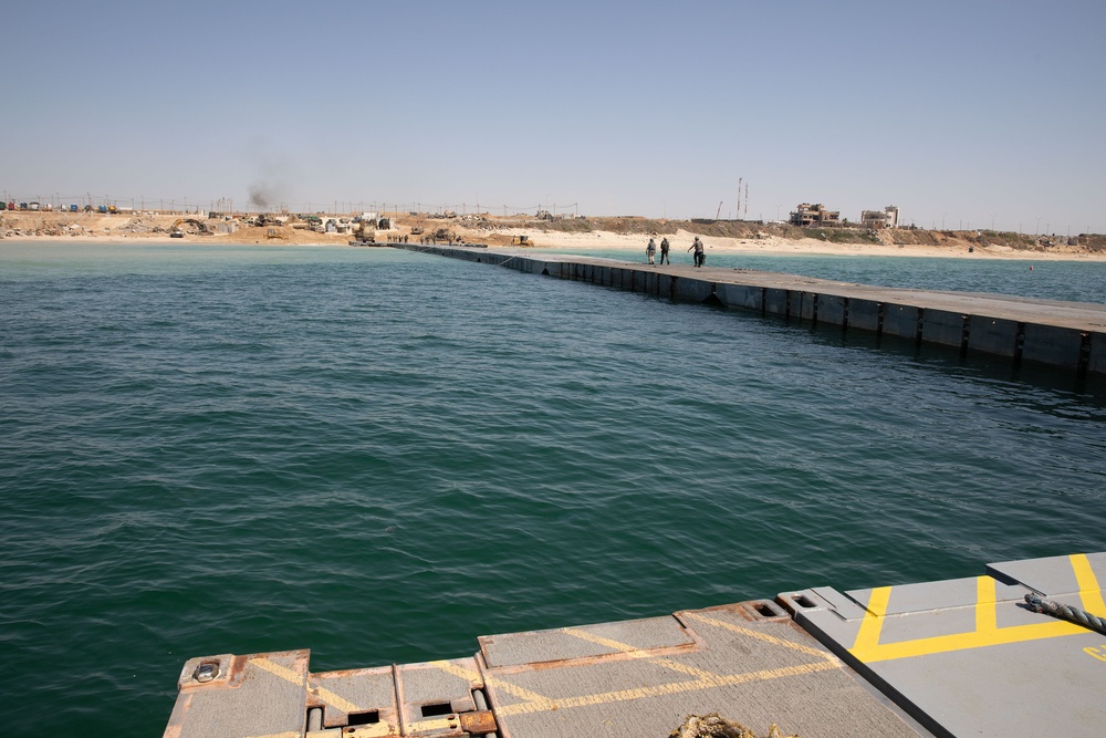 JLOTS Trident Pier Emplacement to Support Humanitarian Aid