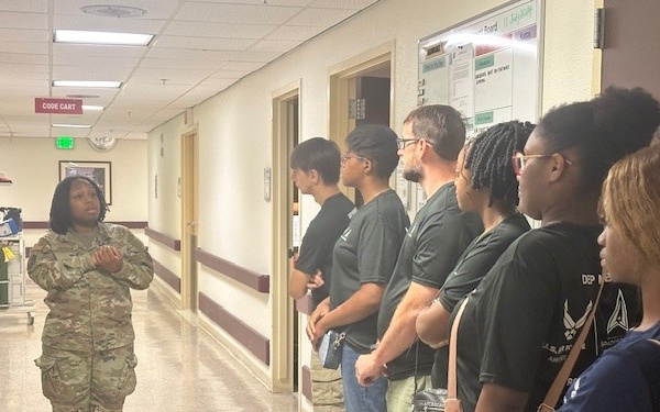 Local graduates learn about Air Force job specialties