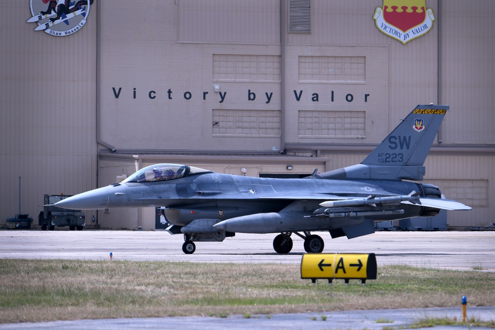 Low and slow: 79 FS trains with Civil Air Patrol