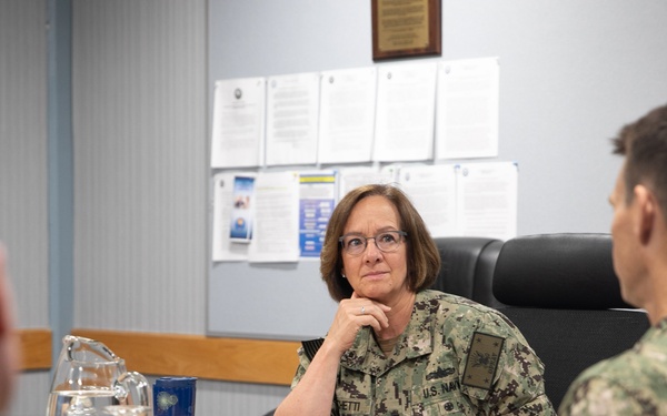 CNO, MCPON Visit NLEC