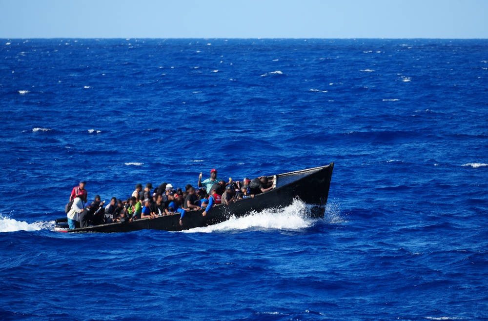 Coast Guard repatriates 46 migrants to Dominican Republic