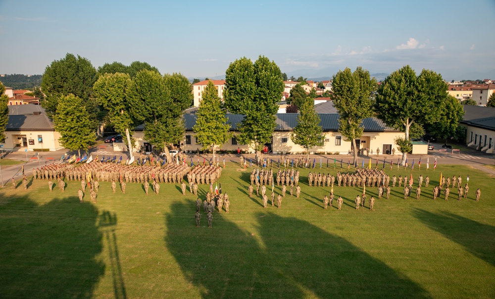 US Army Southern European Task Force, Africa (SETAF-AF) holds change of command ceremony