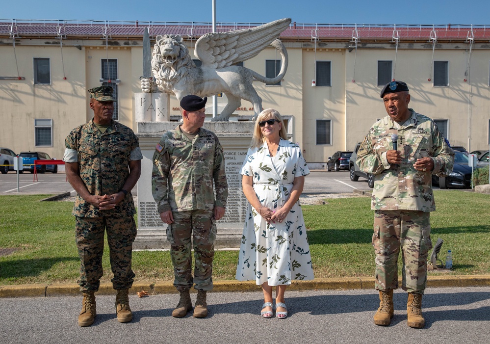 U.S. Army Maj. Gen. Todd R. Wasmund and wife Tracy receive awards